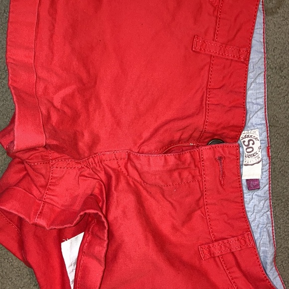 Shorts - Picture 3 of 3